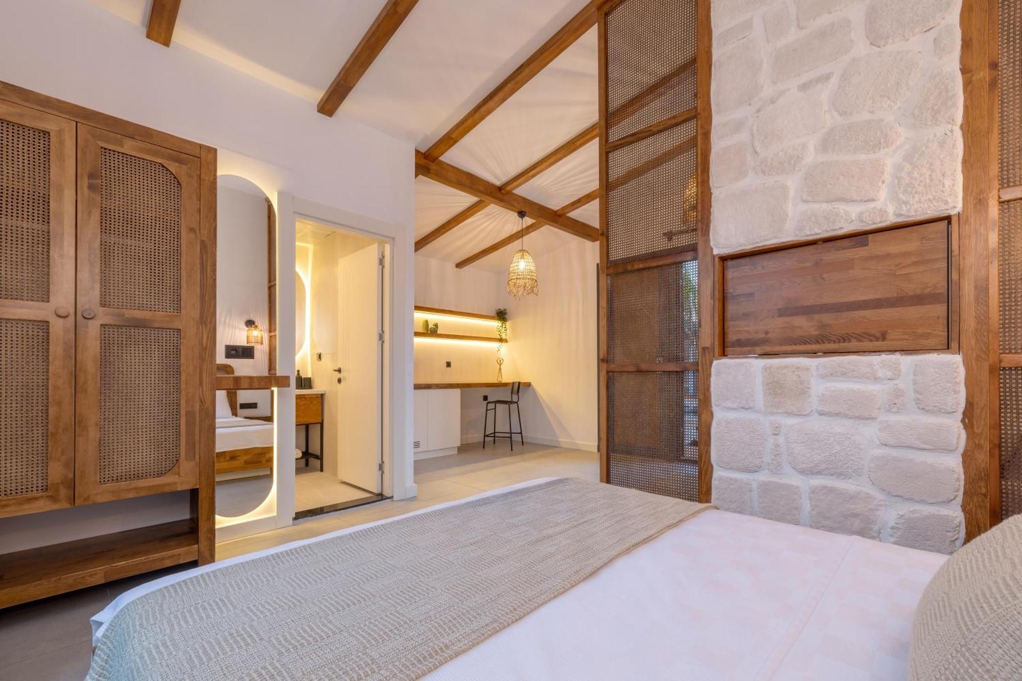 Rota Kilidonia Karaoez Suites&Villas Phòng bức ảnh