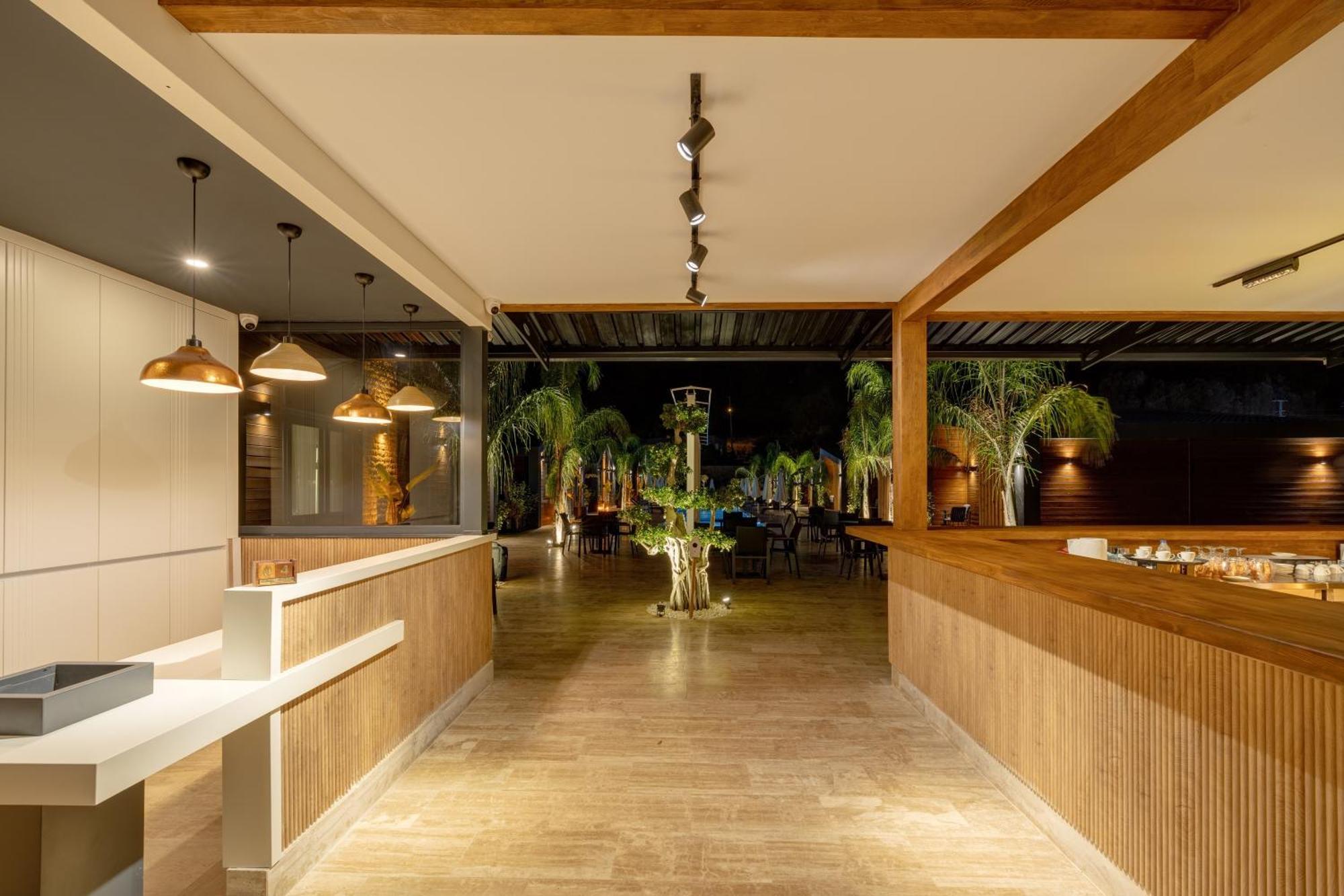 Rota Kilidonia Karaoez Suites&Villas Ngoại thất bức ảnh