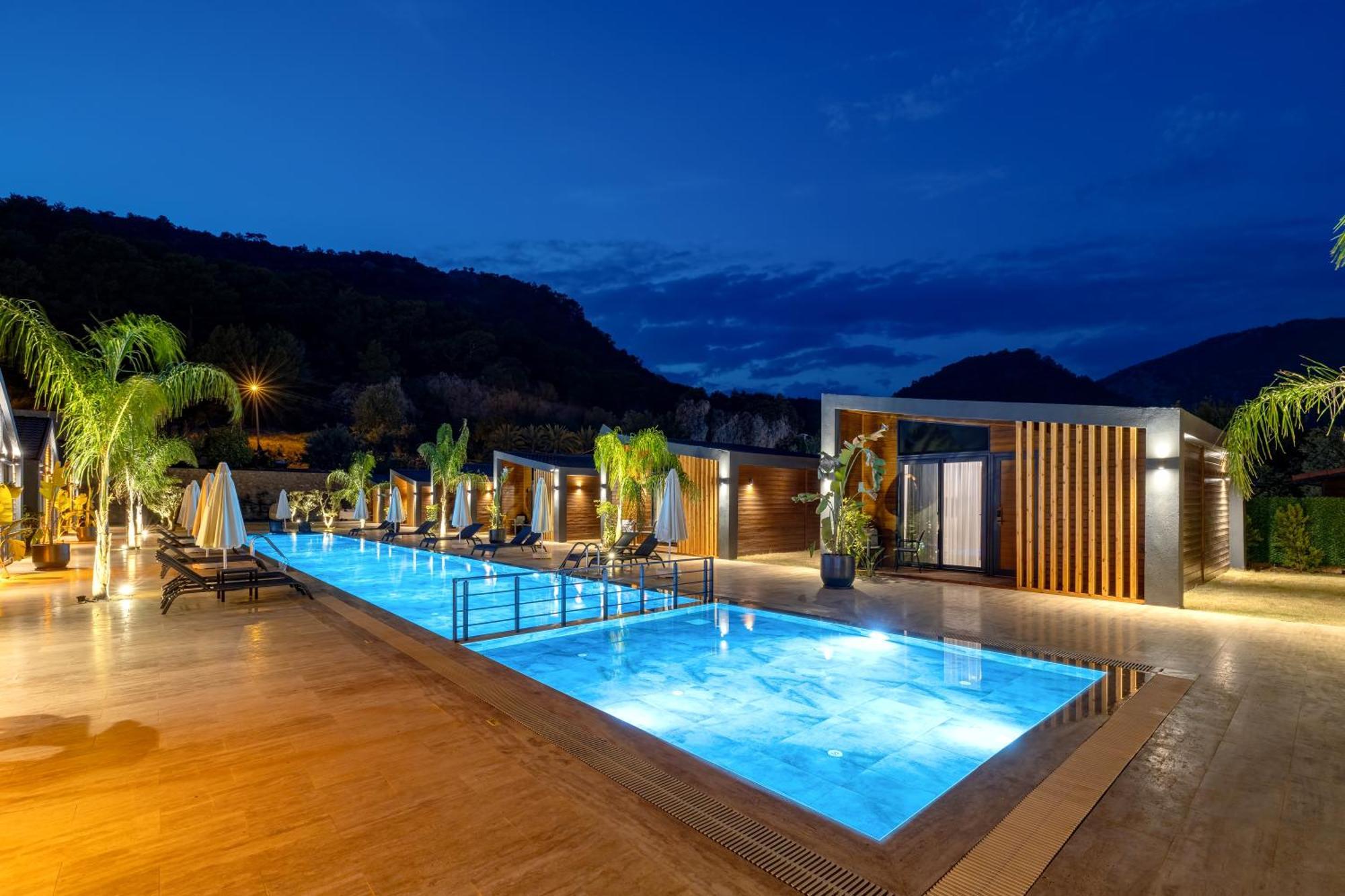Rota Kilidonia Karaoez Suites&Villas Ngoại thất bức ảnh